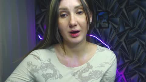 Snapshot of nikkikiss___ chatting on 04/10/26, 06:45 nikkikiss___ online show from 04/10/26, 06:45