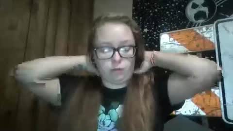 Nikki online show from 09/19/25, 04:18