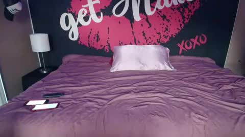 Snapshot of nikkilynnerotic chatting on 02/25/25, 01:20 NikkiLynnErotic online show from 02/25/25, 01:20