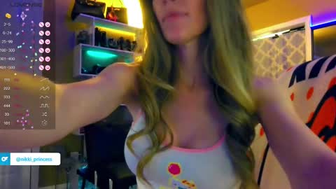 Snapshot of nikkiprincess chatting on 02/07/25, 03:01 Schedule IN BIO online show from 02/07/25, 03:01