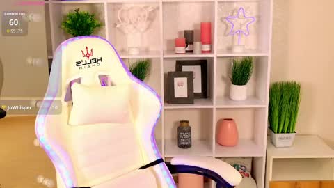NikkiVelvets online show from 05/19/26, 01:56