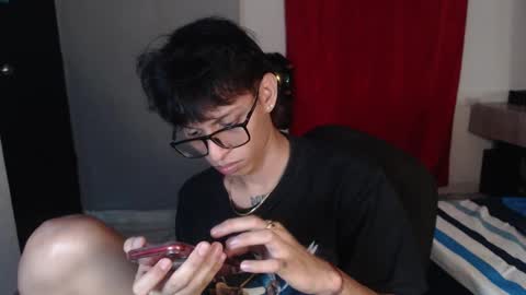 niklaus_wolf online show from 10/01/25, 02:17