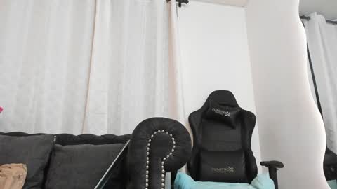 Snapshot of niklause_froid chatting on 02/07/25, 11:13 niklause_froid online show from 02/07/25, 11:13