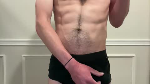 niko9inches online show from 06/04/26, 04:24