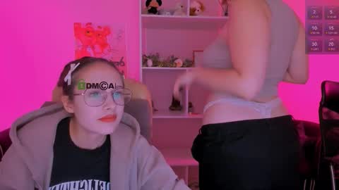 Snapshot of nikol_kitt chatting on 09/13/25, 07:02 Little Niko  Help me reach my goals online show from 09/13/25, 07:02