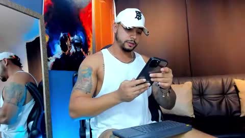 Snapshot of nikolahank1 chatting on 12/21/24, 04:30 Nikola Hank online show from 12/21/24, 04:30