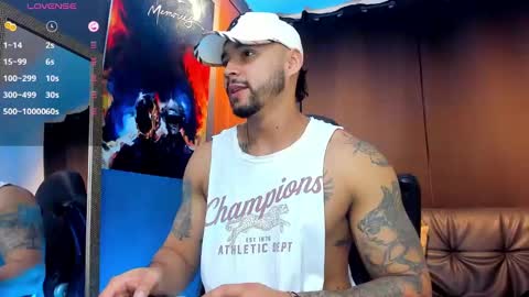 Snapshot of nikolahank1 chatting on 01/20/25, 01:39 Nikola Hank online show from 01/20/25, 01:39