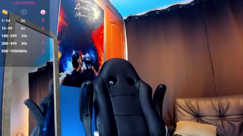 Snapshot of nikolahank1 chatting on 02/09/25, 09:05 Nikola Hank online show from 02/09/25, 09:05