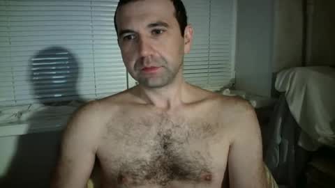 Snapshot of nikolas_vaz chatting on 10/21/25, 08:53 nikolas_vaz online show from 10/21/25, 08:53