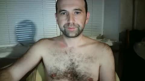 Snapshot of nikolas_vaz chatting on 11/22/25, 09:36 nikolas_vaz online show from 11/22/25, 09:36