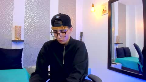    online show from 12/06/24, 04:25