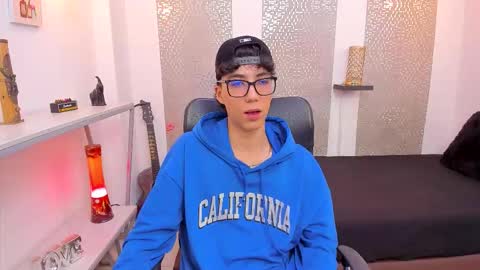    online show from 10/02/25, 06:20