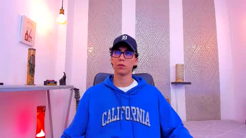    online show from 10/19/25, 04:46