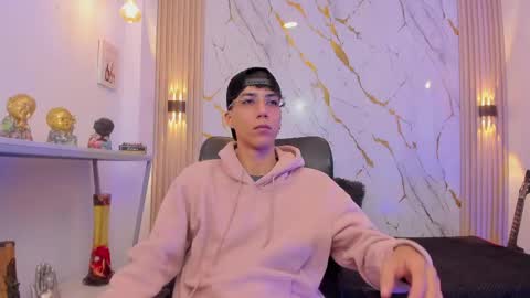    online show from 05/22/26, 04:08