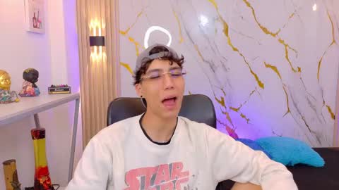    online show from 06/09/26, 04:35