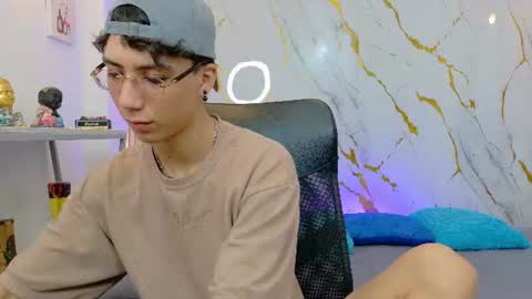    online show from 06/10/26, 04:34