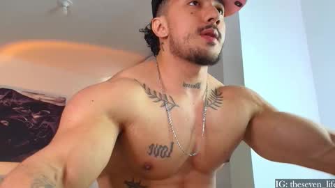 Snapshot of nikolaylisin chatting on 10/29/25, 07:37 Niko online show from 10/29/25, 07:37