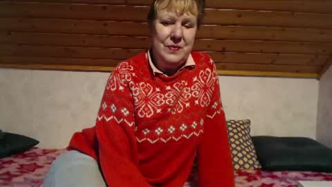 Nikole1 online show from 12/28/24, 10:47