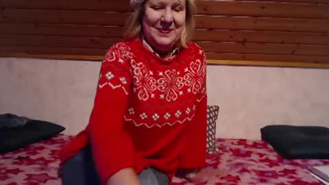 Nikole1 online show from 12/31/24, 11:09