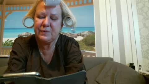 Nikole1 online show from 02/06/25, 09:53