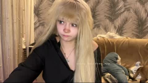 nikoli_naw online show from 06/08/26, 07:25