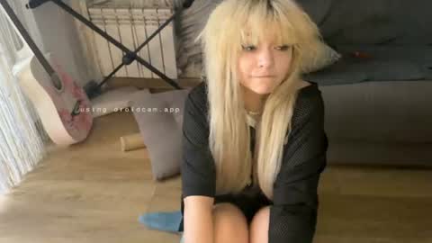 nikoli_naw online show from 07/22/26, 01:41