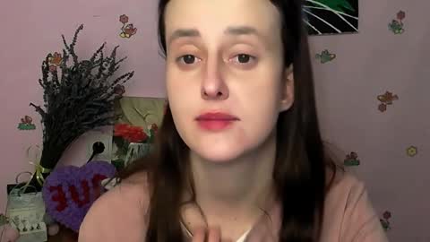 Nikolleta online show from 11/12/25, 10:04