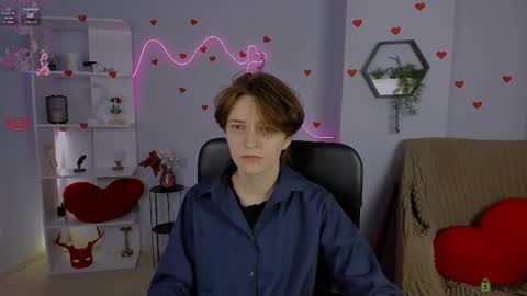 Nik online show from 06/02/26, 05:42