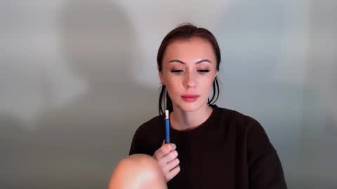 nikonara_ online show from 12/01/25, 12:54