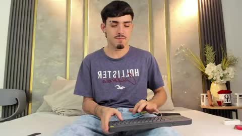 Niko Stone online show from 05/23/26, 12:27