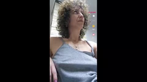 nikol online show from 02/08/25, 06:12