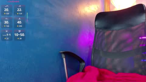Snapshot of niky_doll_ chatting on 03/23/26, 01:37 Niky online show from 03/23/26, 01:37