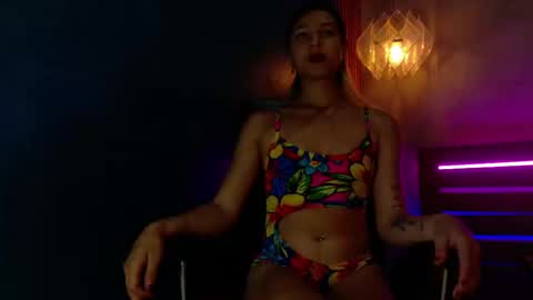 Snapshot of niky_doll_ chatting on 04/05/26, 01:30 Niky online show from 04/05/26, 01:30