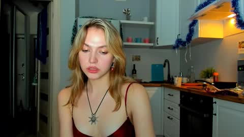 Snapshot of niky_jess chatting on 01/02/25, 07:29 Veronica online show from 01/02/25, 07:29