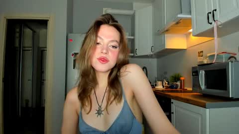 Snapshot of niky_jess chatting on 01/31/25, 05:19 Veronica online show from 01/31/25, 05:19