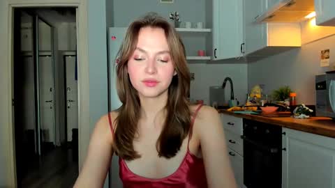 Snapshot of niky_jess chatting on 02/03/25, 07:18 Veronica online show from 02/03/25, 07:18