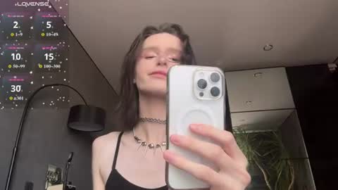 Niky online show from 07/30/26, 10:25