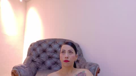 Snapshot of niky_smit chatting on 02/08/26, 11:02 NIKY SMIT online show from 02/08/26, 11:02