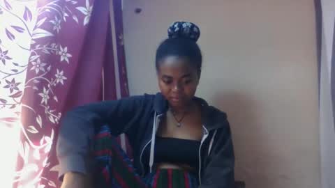 nilah online show from 09/10/25, 11:32