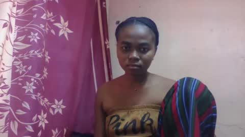 nilah online show from 09/16/25, 11:22