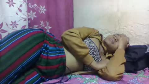 Snapshot of nilahmarie chatting on 10/31/25, 07:04 nilah online show from 10/31/25, 07:04