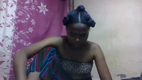 Snapshot of nilahmarie chatting on 11/03/25, 08:48 nilah online show from 11/03/25, 08:48