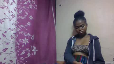 Snapshot of nilahmarie chatting on 11/07/25, 11:49 nilah online show from 11/07/25, 11:49