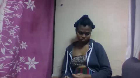 Snapshot of nilahmarie chatting on 11/10/25, 01:26 nilah online show from 11/10/25, 01:26