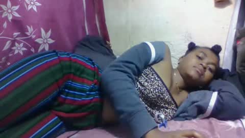 Snapshot of nilahmarie chatting on 11/11/25, 02:17 nilah online show from 11/11/25, 02:17