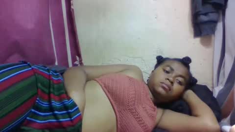 Snapshot of nilahmarie chatting on 11/14/25, 07:45 nilah online show from 11/14/25, 07:45