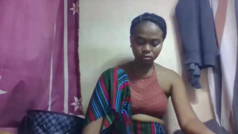 Snapshot of nilahmarie chatting on 11/18/25, 03:01 nilah online show from 11/18/25, 03:01