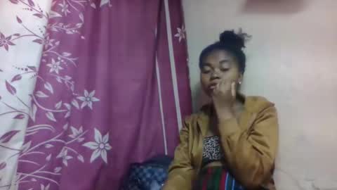 Snapshot of nilahmarie chatting on 11/22/25, 06:40 nilah online show from 11/22/25, 06:40