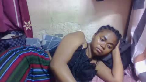 Snapshot of nilahmarie chatting on 12/05/25, 08:34 nilah online show from 12/05/25, 08:34