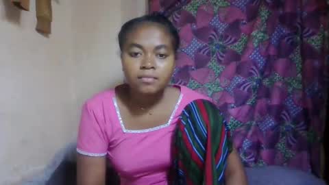 nilah online show from 06/03/26, 12:08